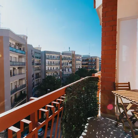 Urban Апартаменты *